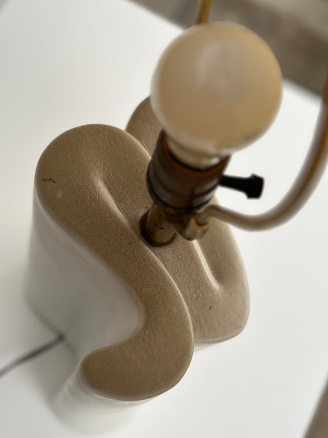 Marianna Von Allesch Mid 20th Century Modern Ceramic Incised Lamp