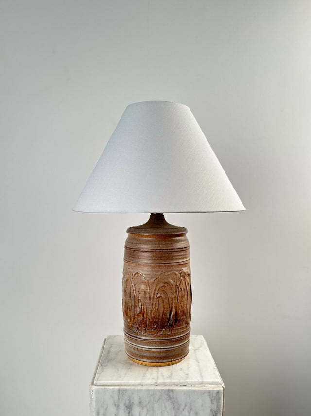 1970s Bob Kinzie Affiliated Craftsmen Ceramic Pottery Lamp (A Series) in Brown